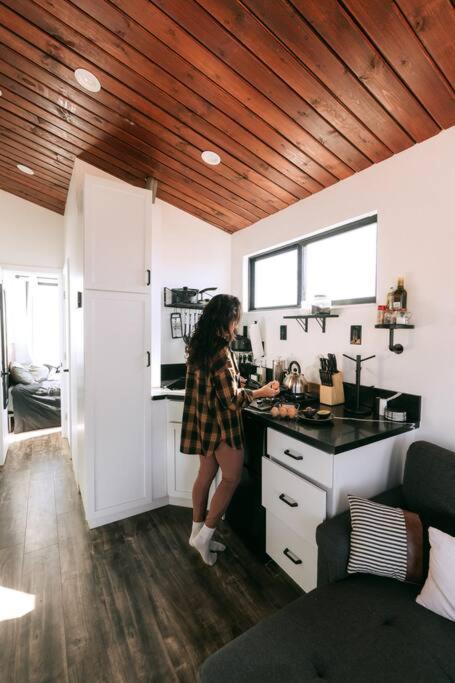Grand Canyon Stargazing Off-Grid Tiny Home Valle Dış mekan fotoğraf